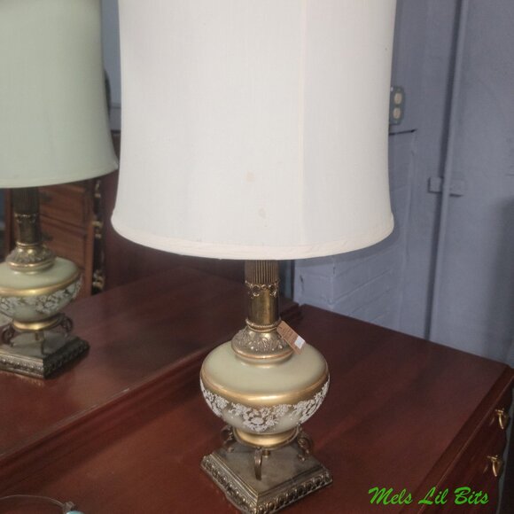 Regency Style Ornate Gold Filigree Lamp - Picture 4 of 5